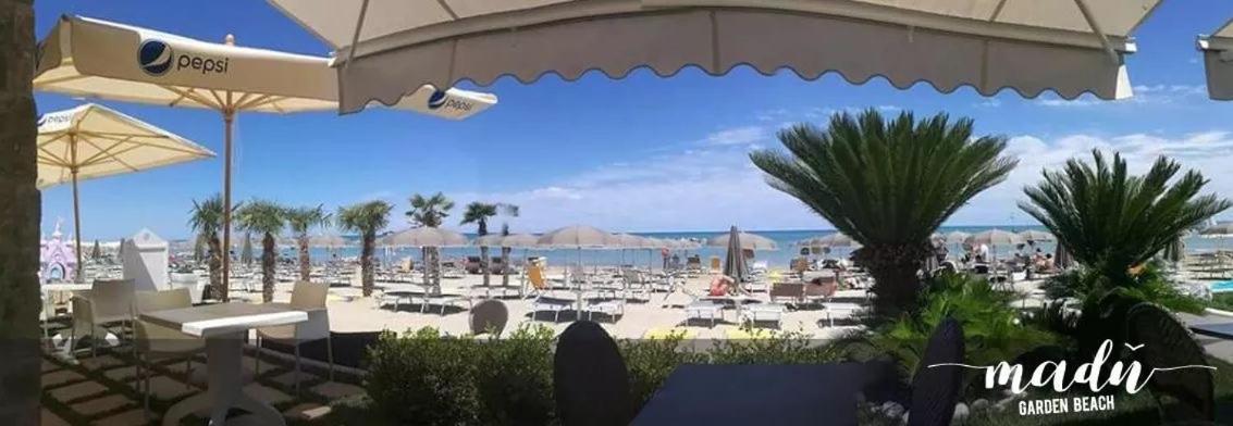 Hotel La Perla Cupra Marittima Εξωτερικό φωτογραφία