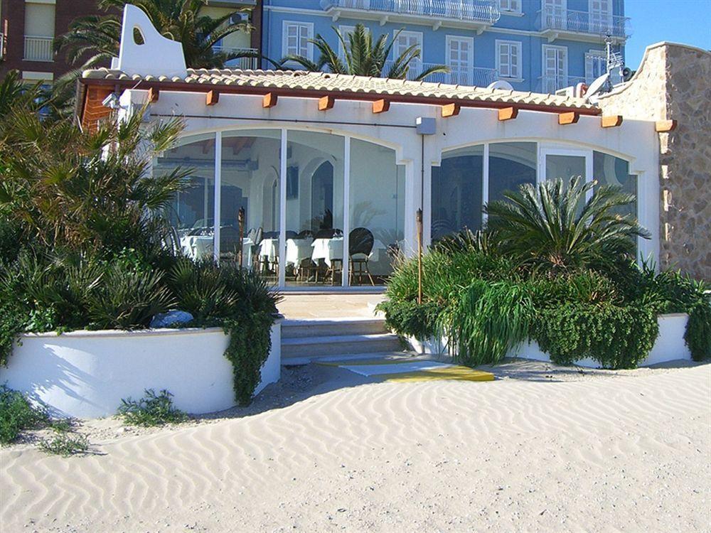 Hotel La Perla Cupra Marittima Εξωτερικό φωτογραφία
