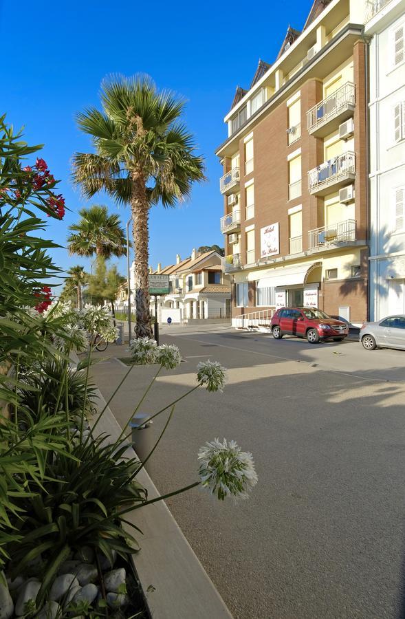 Hotel La Perla Cupra Marittima Εξωτερικό φωτογραφία