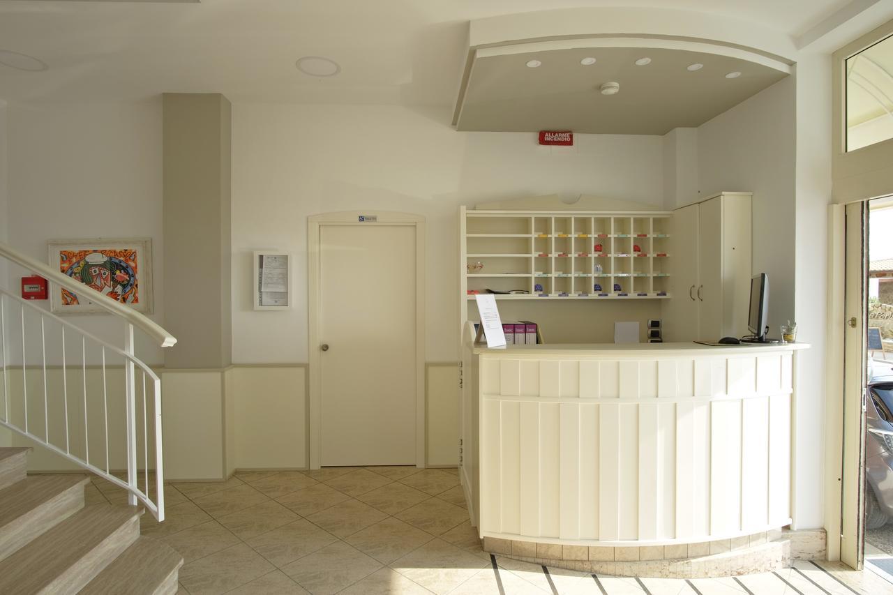 Hotel La Perla Cupra Marittima Εξωτερικό φωτογραφία