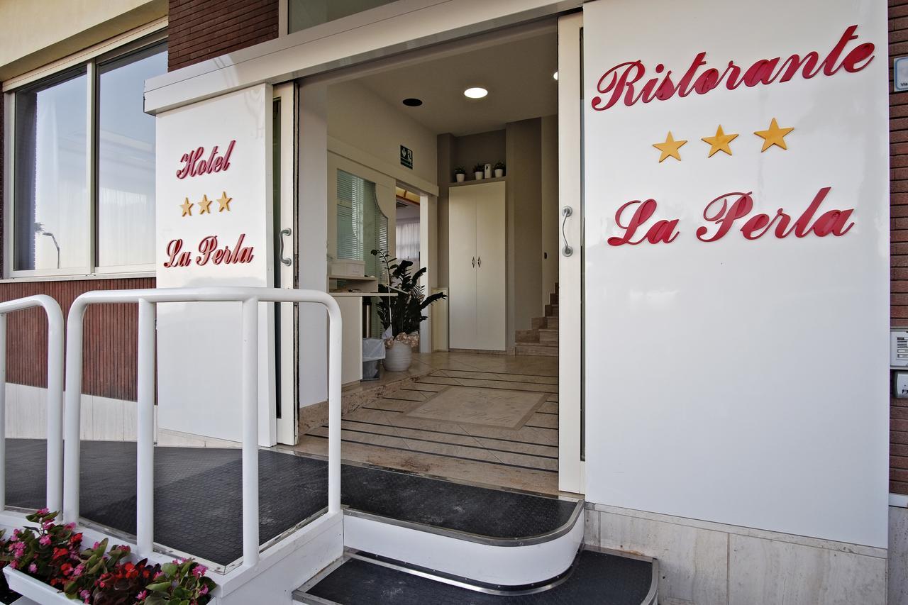 Hotel La Perla Cupra Marittima Εξωτερικό φωτογραφία