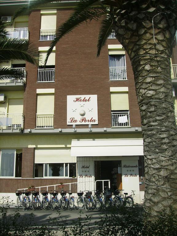 Hotel La Perla Cupra Marittima Εξωτερικό φωτογραφία